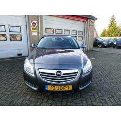 Opel Insignia 1.6 BUSINESS (bj 2009)