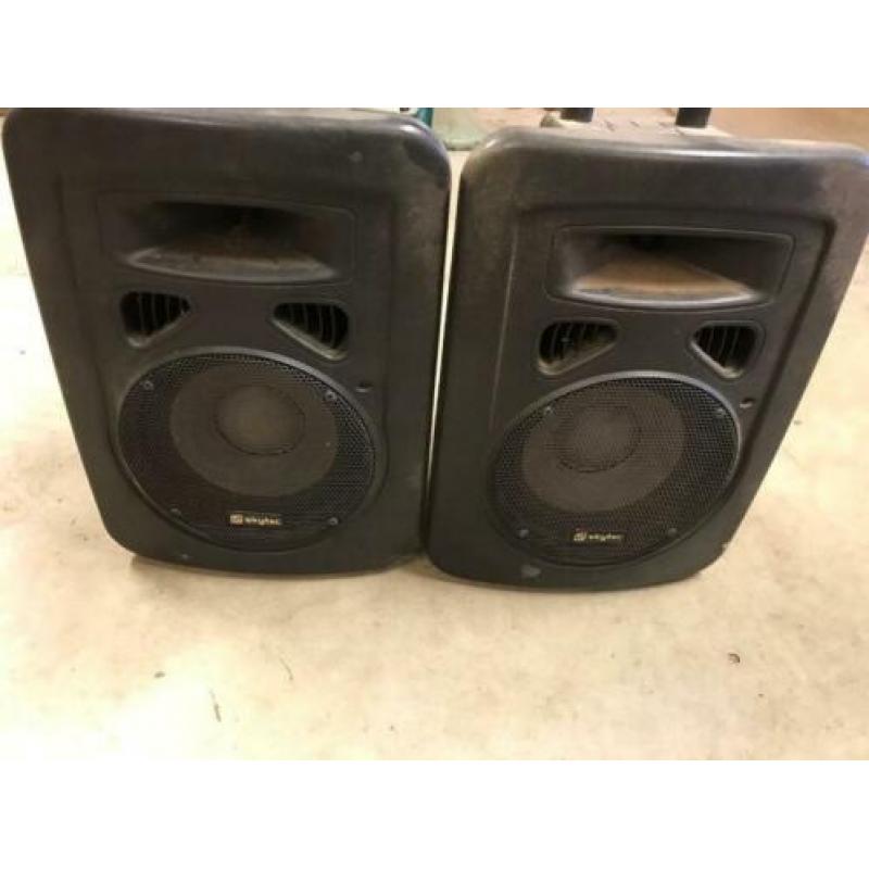 Te koop; Skytec speakers