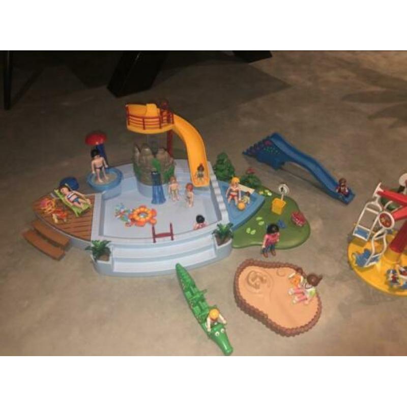 Playmobil zwembad + speeltuin