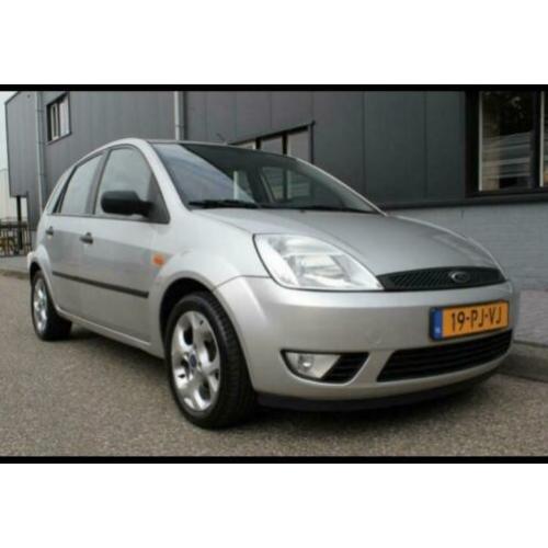 Ford Fiesta 1.4 16V 5DR 2004 Grijs