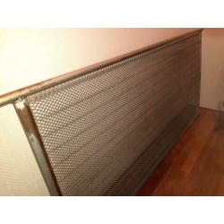 Retro bed uit de jaren 1935 1940.