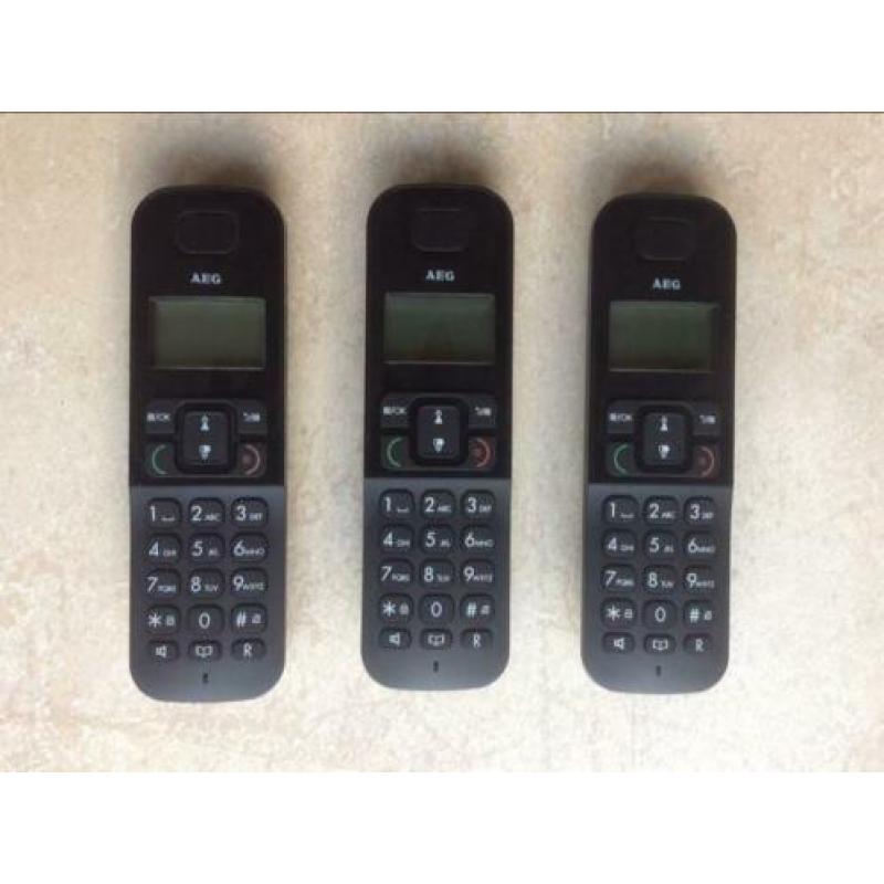 Te koop AEG Voxtel D500 Twin telefoonset