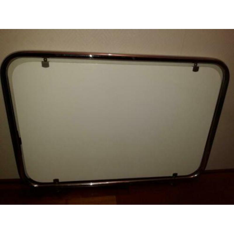 Retro bed uit de jaren 1935 1940.