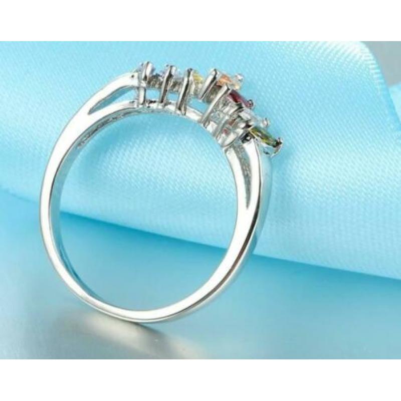 925 Sterling Zilveren Ring Kleuren Zirkonen Maat 18 Nieuw