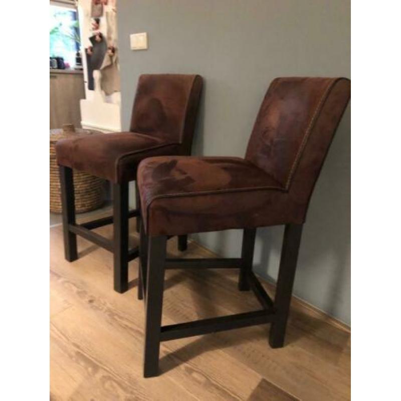 2 stoere barkrukken