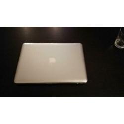 Apple MacBook Pro 13 750GB i5 8GB HDMI