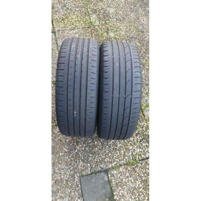 Banden en velgen volgeswagen 215-55-16