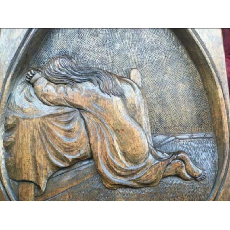 Houten reliëf, houtsnijwerk, religieus