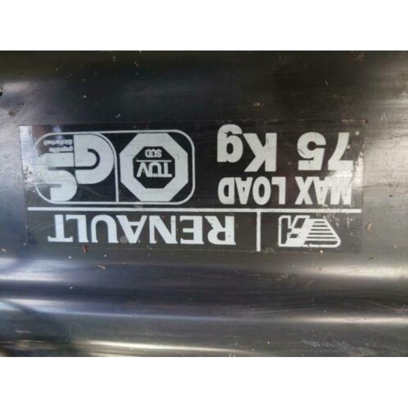 Renault Dakkoffer/Skibox