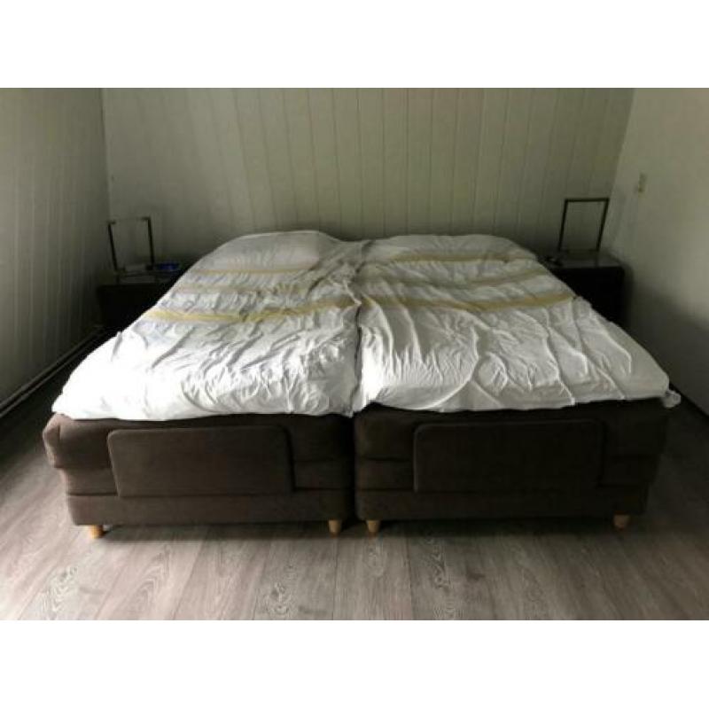 Kuperus Electrisch bed Boxspring