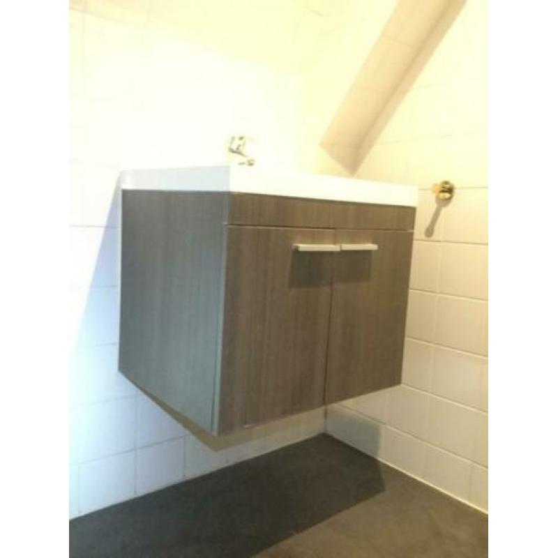 BADKAMERMEUBEL onderkast en wastafel 60CM