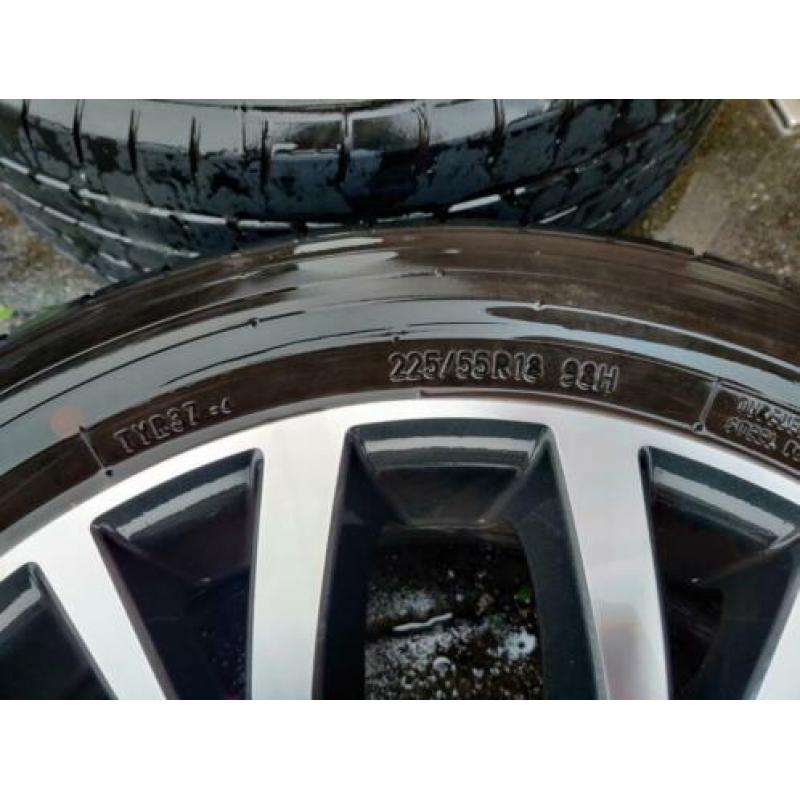 4x Mitsubishi Outlander lichtmetalen velgen 18 inch met band