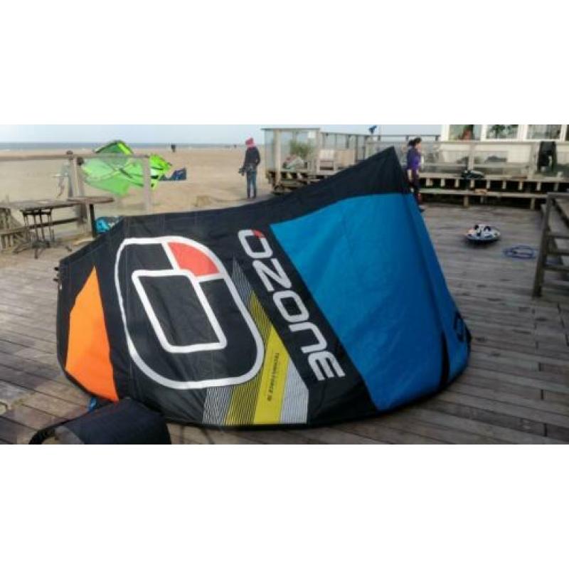 Ozone kites; 8m Reo, 7m Catalyst, 10m Catalyst