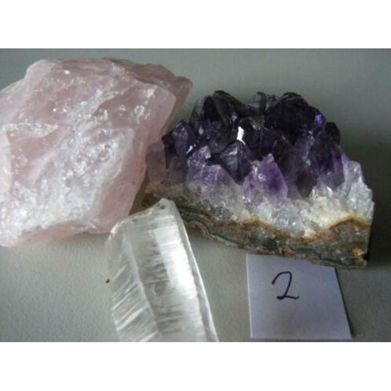 Amethyst , Rozenkwarts , Bergkristal. 2a