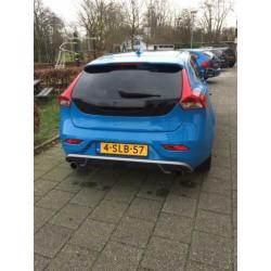 Volvo V40 D2 R-Design Plus-LEDER-PANORAMA-CAMERA