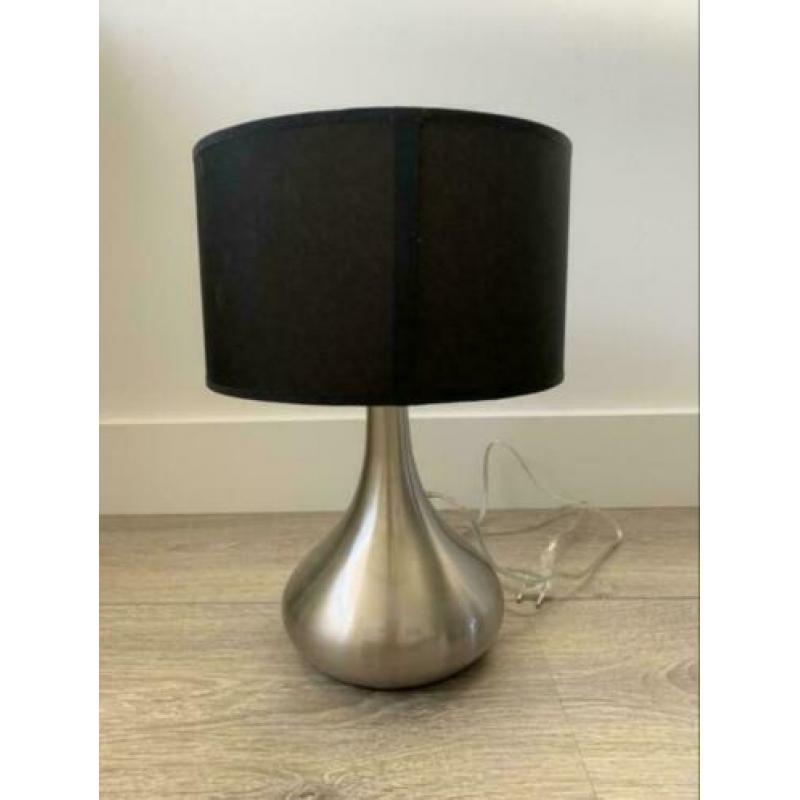 Tafellamp zwarte kap 36 cm hoog
