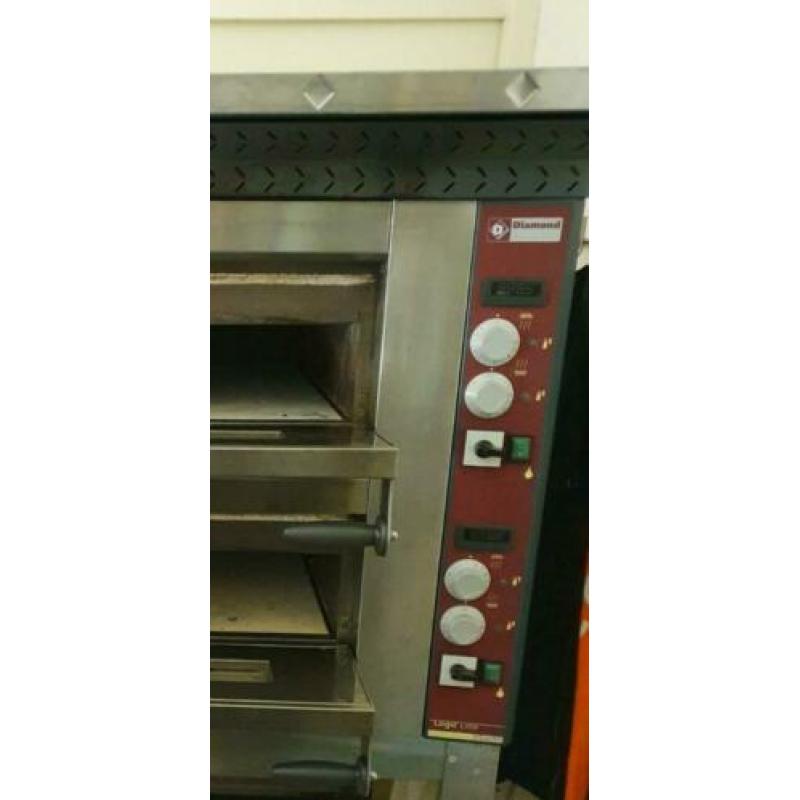 Pizza oven diamond in zeer goed staat