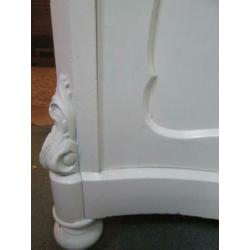 Witte Vintage Brocante Biedermeier Meidenkast Commode
