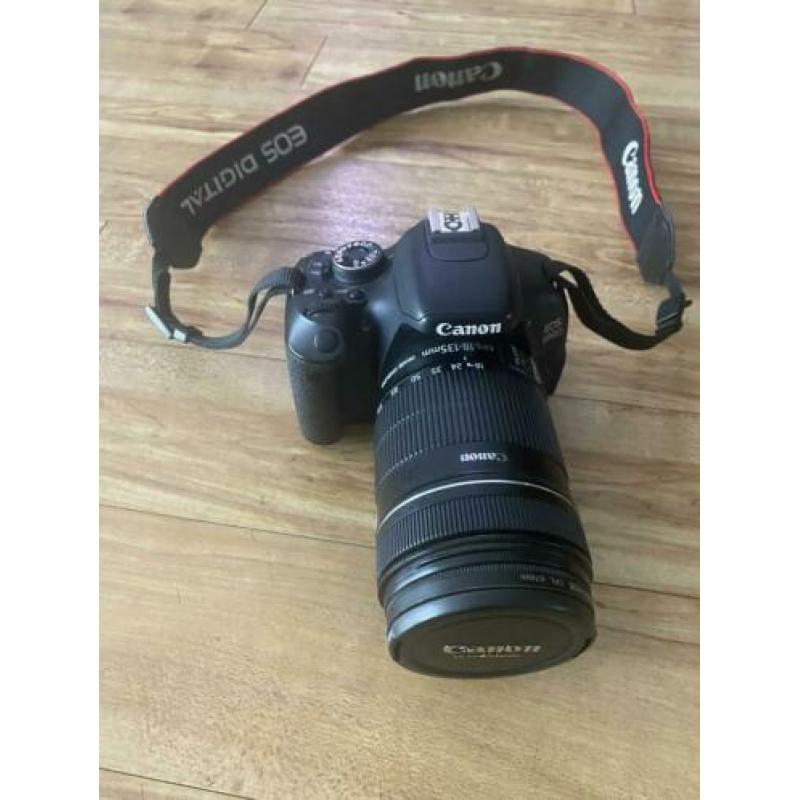 Canon EOS 600D met 18-135 EFS lens!