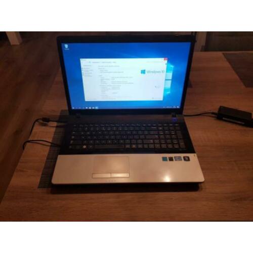 SAMSUNG laptop 17,3 inch, I3 NP300E7A-A01NL