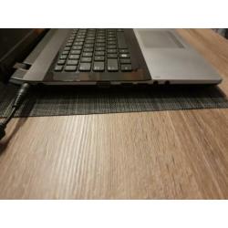 SAMSUNG laptop 17,3 inch, I3 NP300E7A-A01NL