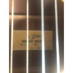 Concert guitar aria model A C-8