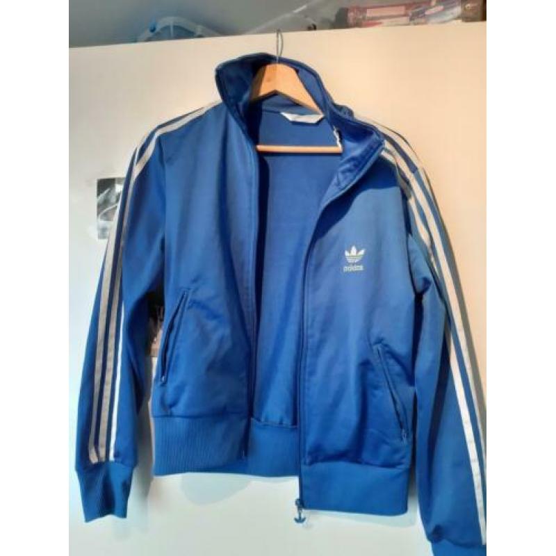 Adidas vest , bijna niet gedragen