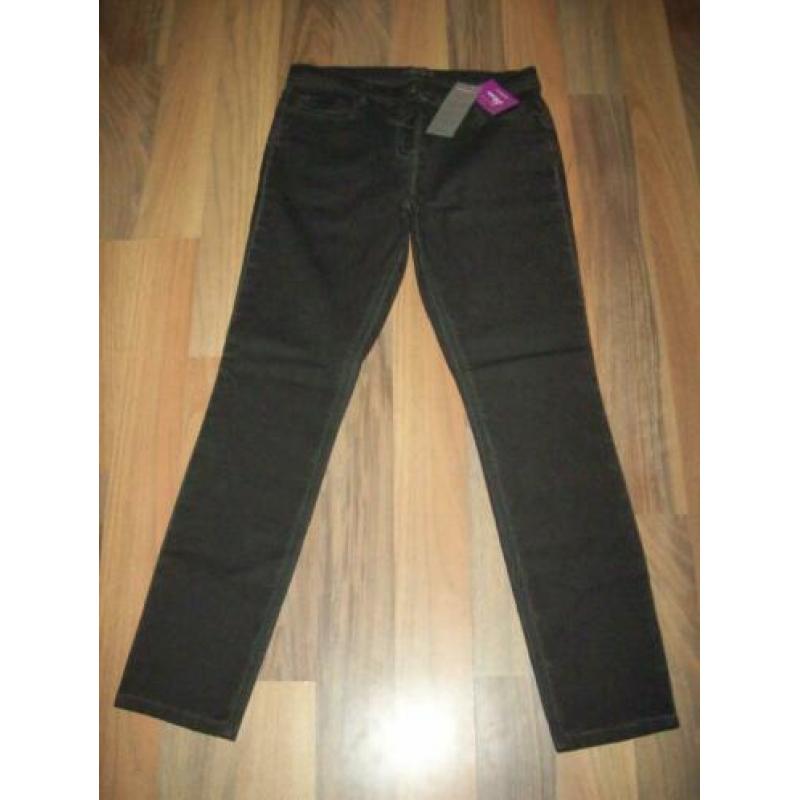 NIEUW! Stoere antraciet jeans met print van Miss Etam maat L
