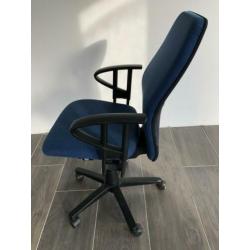 Verschillende Bureaustoelen vanaf €.5,-