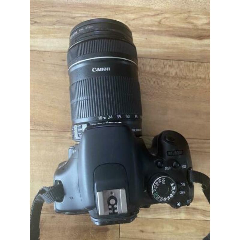 Canon EOS 600D met 18-135 EFS lens!