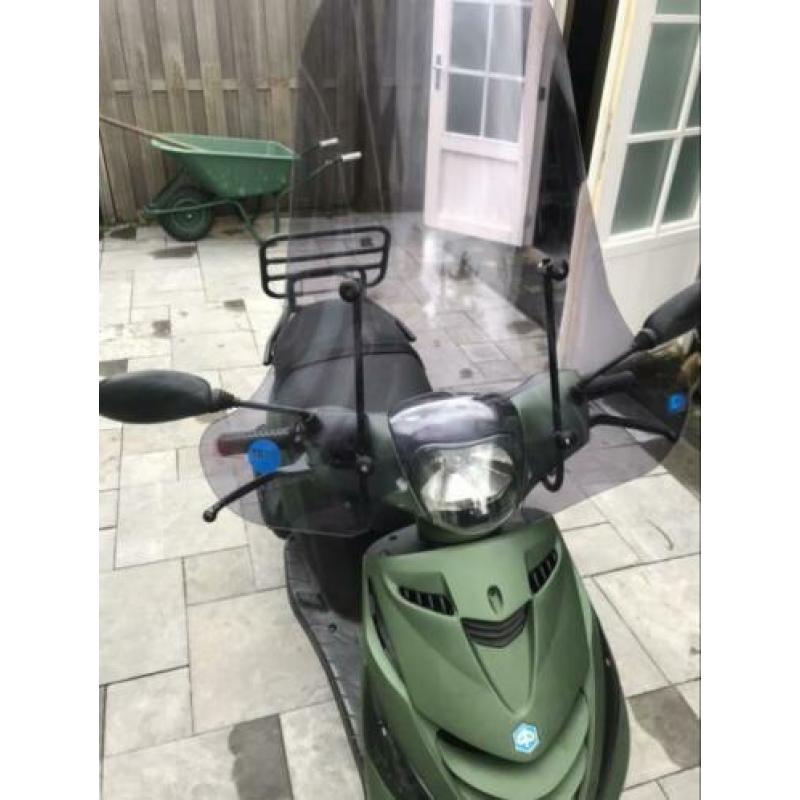 Piaggio Zip SP (2016) met alarm