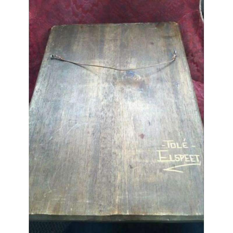 Houten reliëf, houtsnijwerk, religieus