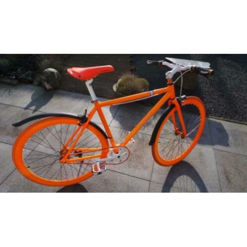 Oranje Edwards fiets