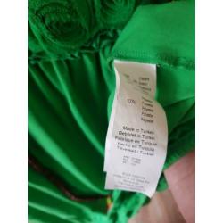 XTWO groene top met rozen zgan maat 52/54??