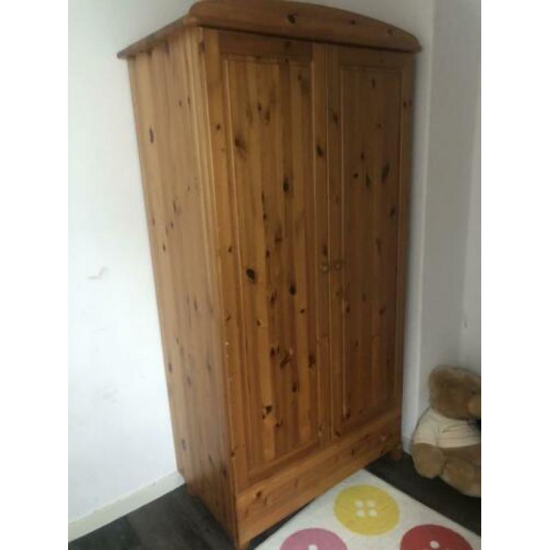 Kinderkamer kast