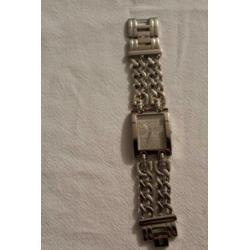 guess horloge