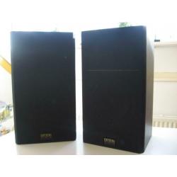 Celestion Ditton two luidsprekers .