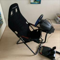 Playseat Challenge met Thrustmaster T150 rs blauw
