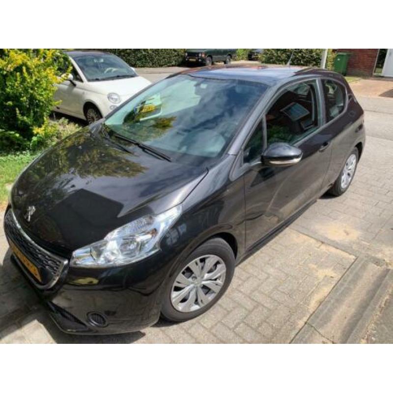 Peugeot 208 1.4 VTI 70KW/95PK 3-D 2012 Zwart