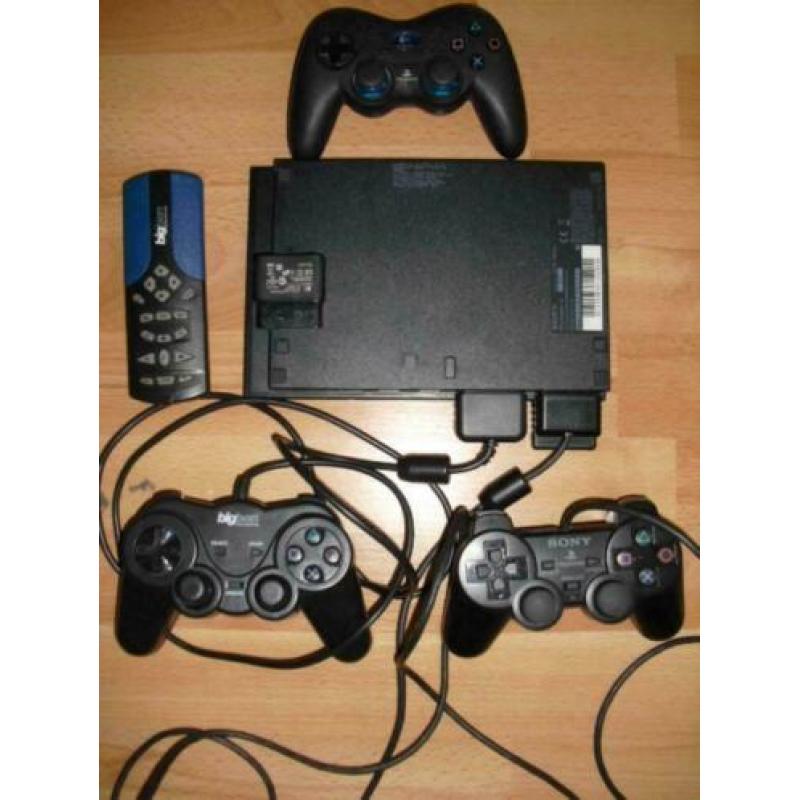 Te koop play station 2 met nieuwe spelen