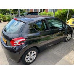Peugeot 208 1.4 VTI 70KW/95PK 3-D 2012 Zwart