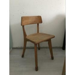 Prachtig VINTAGE kinderstoel