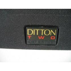 Celestion Ditton two luidsprekers .