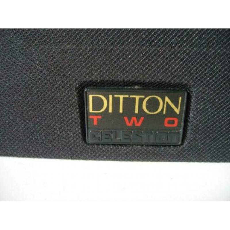 Celestion Ditton two luidsprekers .