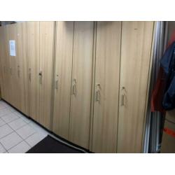 Garderobe kast 5 x 2 stuks.