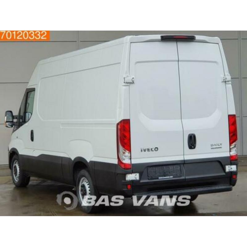 IVECO Daily 35S18 3.0 180PK Automaat L2H2 Airco Cruise 3500k