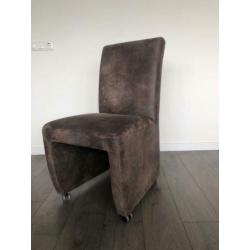 4 eetkamer stoelen