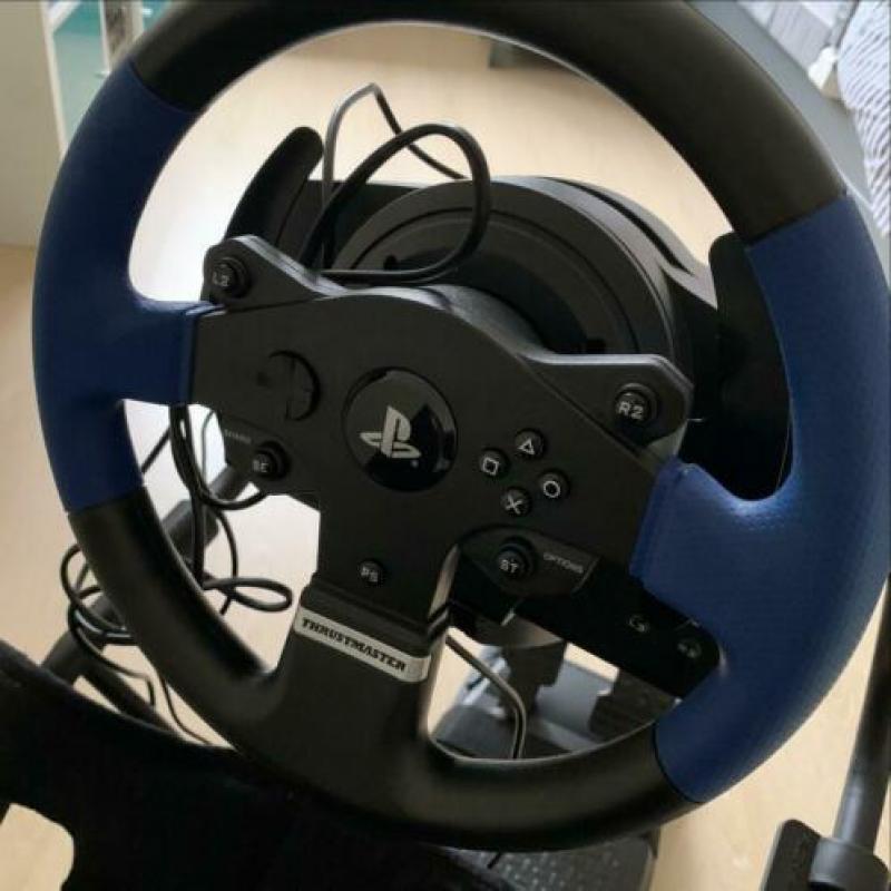 Playseat Challenge met Thrustmaster T150 rs blauw