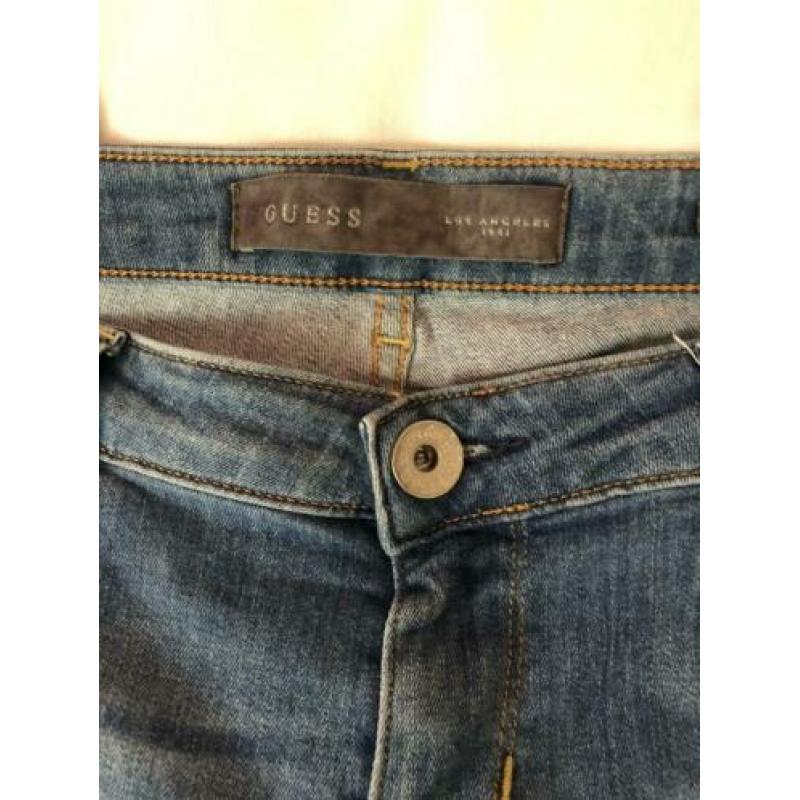 Mooie Guess skinny jeans mt 29