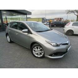 Toyota Auris 1.2 Turbo, Navigatie, Camera, LM velgen